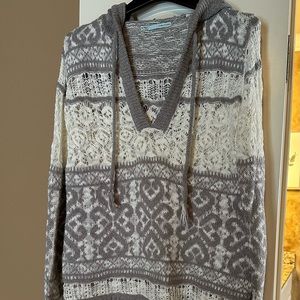 Maurices sweater